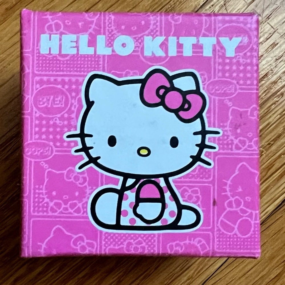 Hello Kitty necklace - Picture 3 of 3